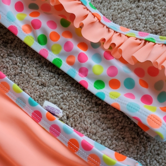 A set of Two 2 piece swim suits - Picture 3 of 5